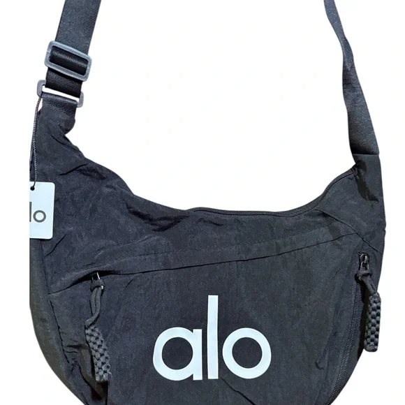 NEW🖤🖤🖤ALO Yoga Black Belt Bag - Picture 1 of 5